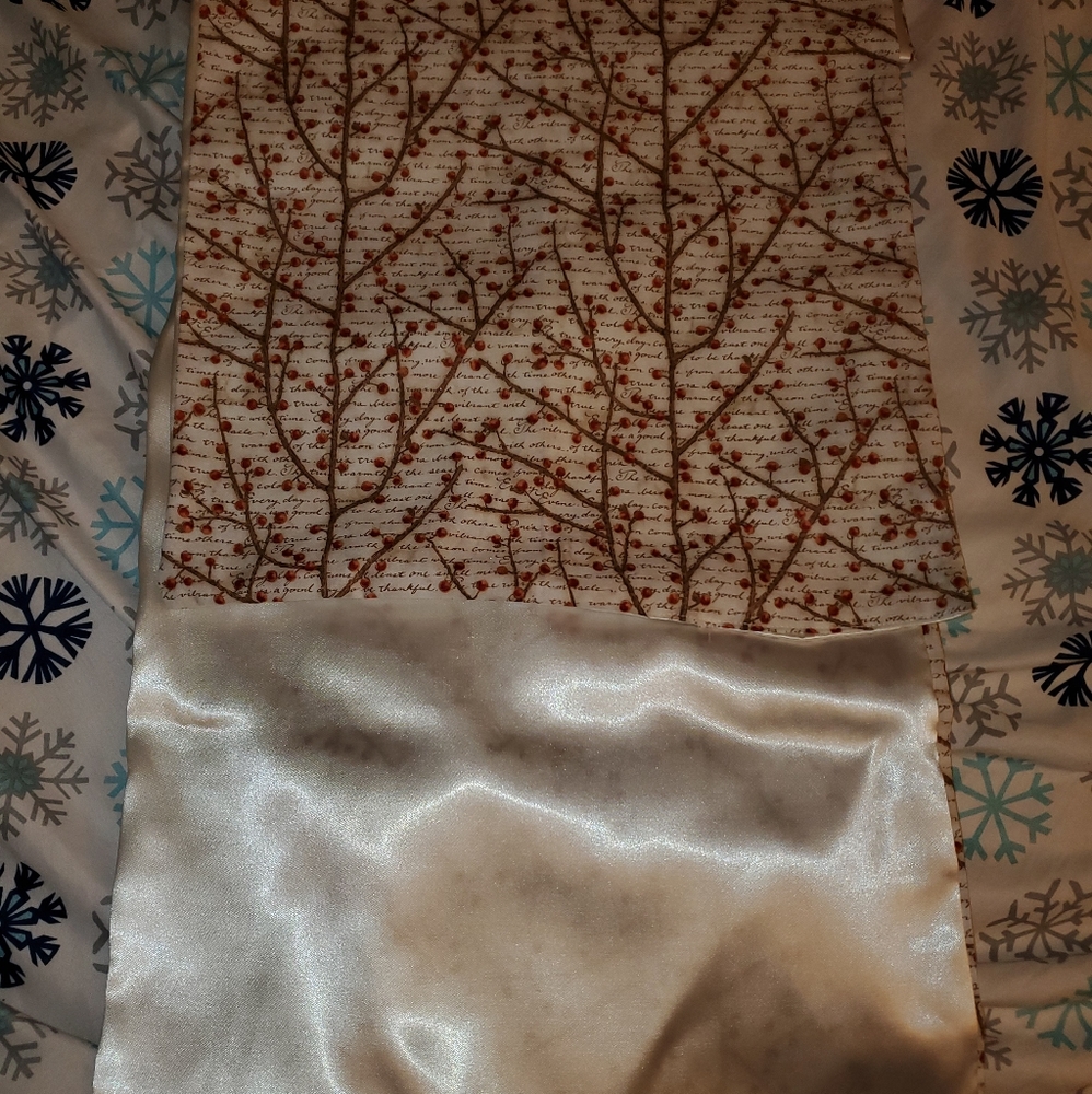 Holiday Table Runner